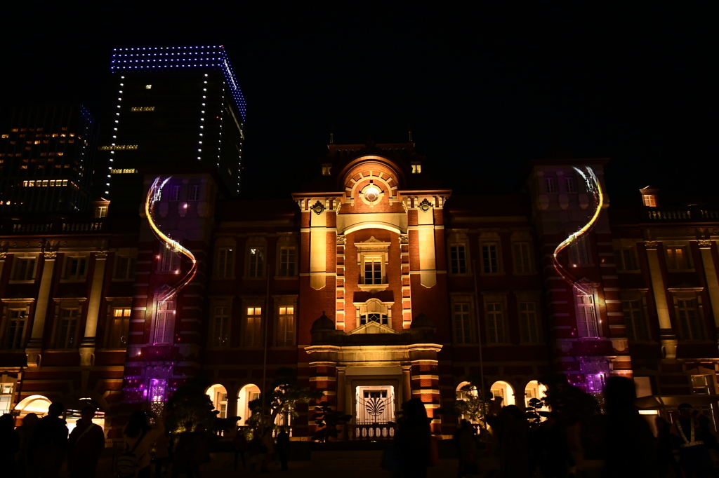 東京駅プロジェクトマッピング