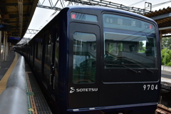 濃紺の列車