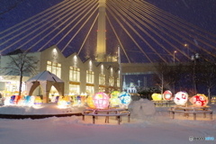 雪の青森駅イルミ