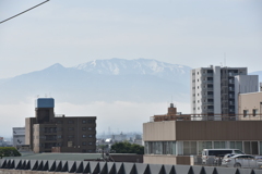 富山駅から見た立山連峰