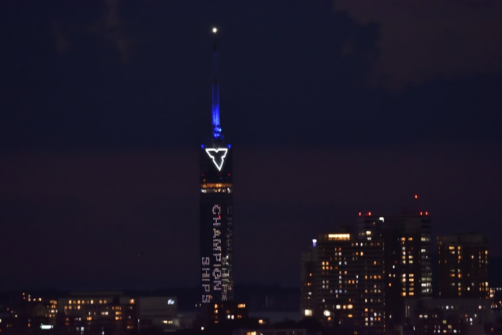 福岡タワー　世界水泳バージョン