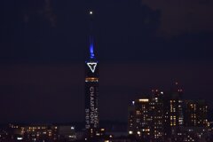 福岡タワー　世界水泳バージョン