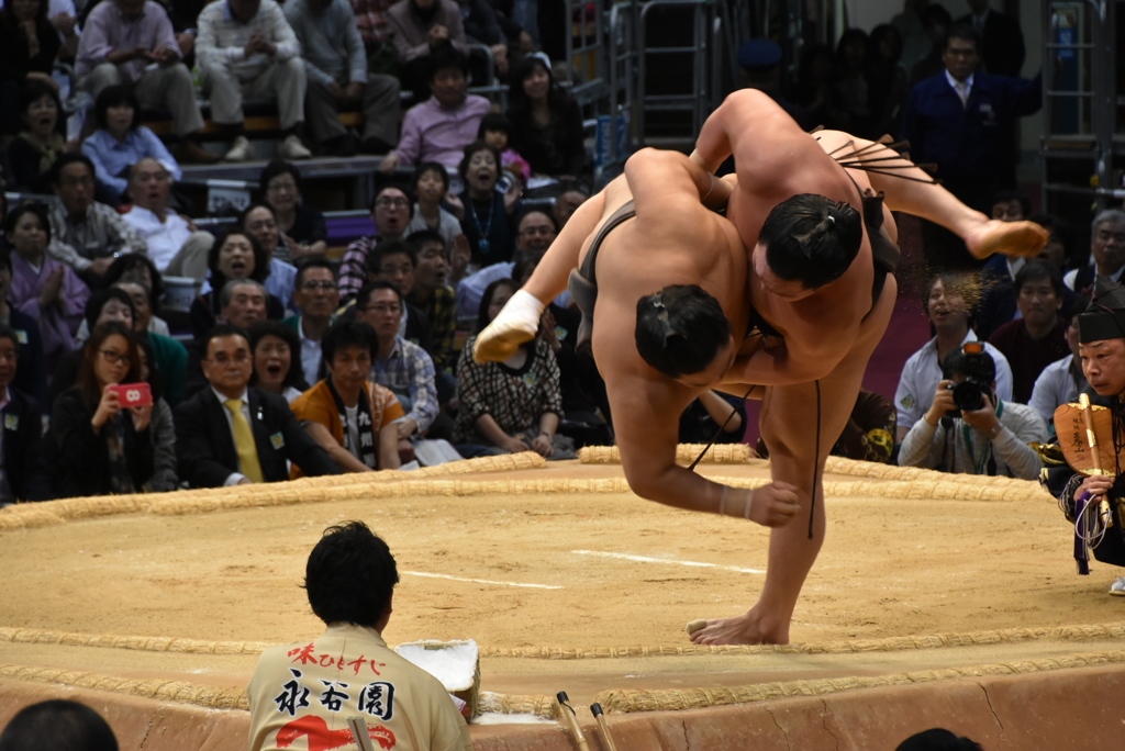 櫓投げ