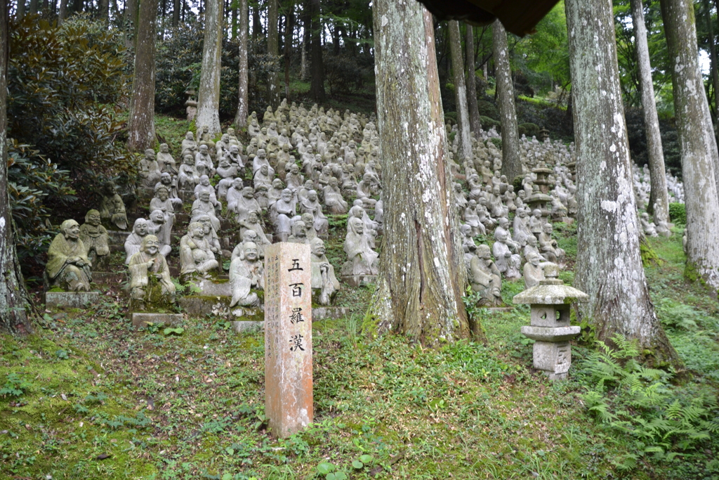 雷山千如寺　五百羅漢