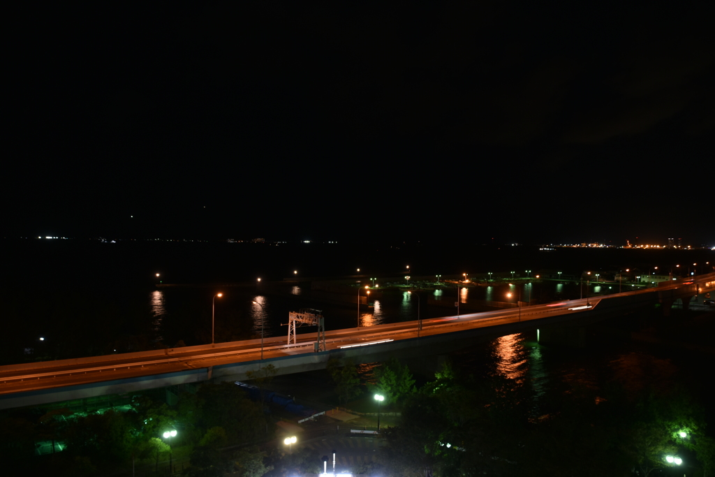 ヤフオク！ドームからの夜景
