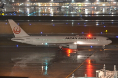 フライト待機中