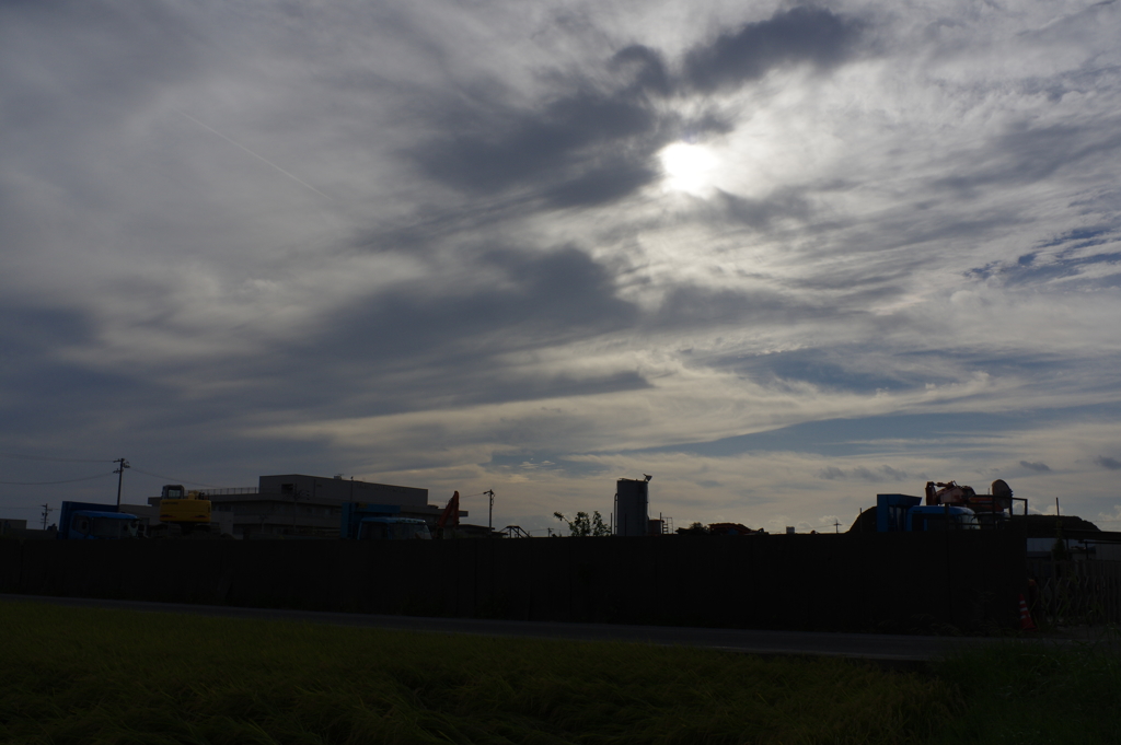 作業場の夕暮れ風景