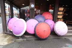 湯布院の駅前通り