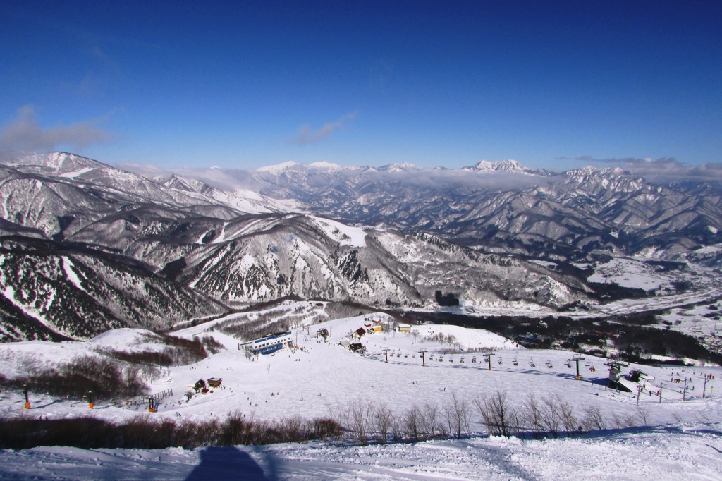 雪山にて　１