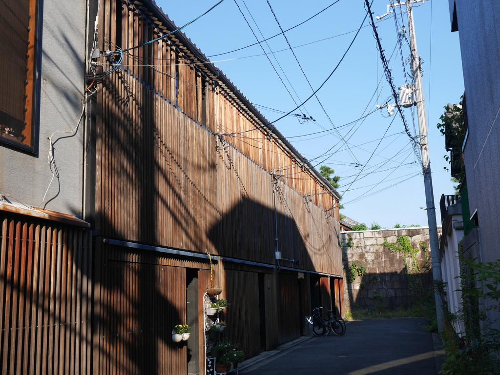 東本願寺西側