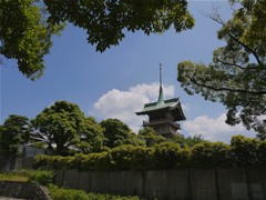 立派