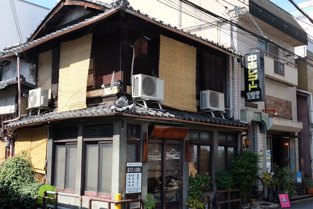 東入西入
