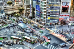 ヒカリ輝く交差点