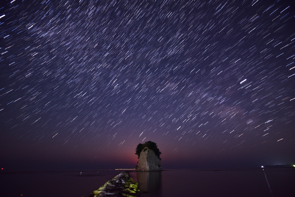 宇宙のシャワー～見附島から見える宇宙～