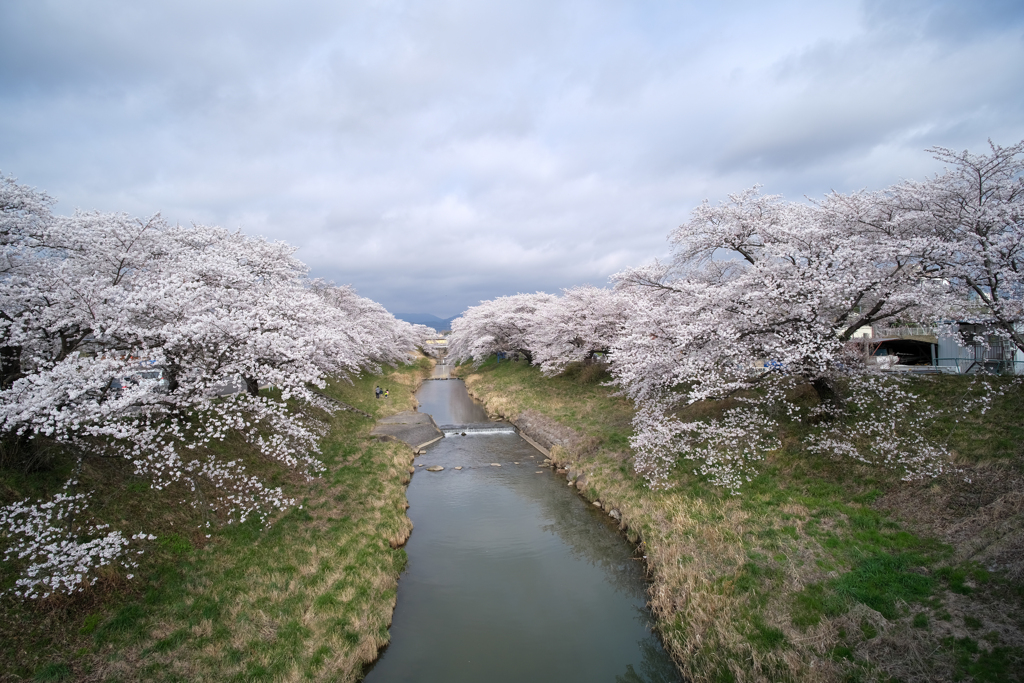 少し天気が
