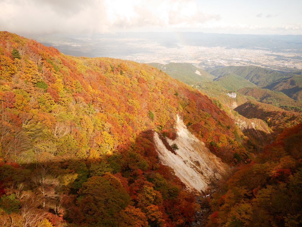 つばくろ谷の紅葉