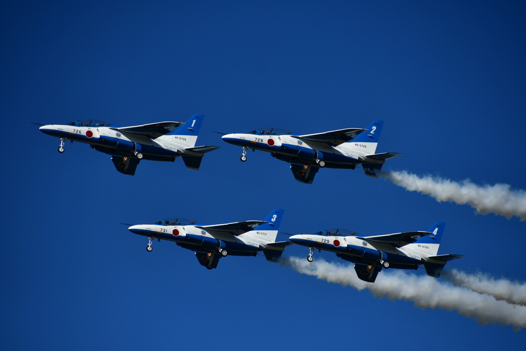 ブルーインパルス