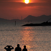 夕陽を見る