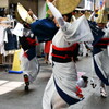 時に激しく