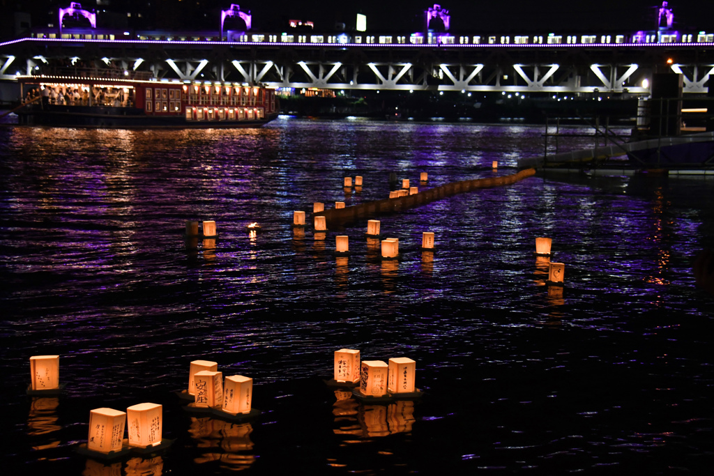 精霊流しの夜