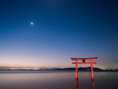 夜明けの星空