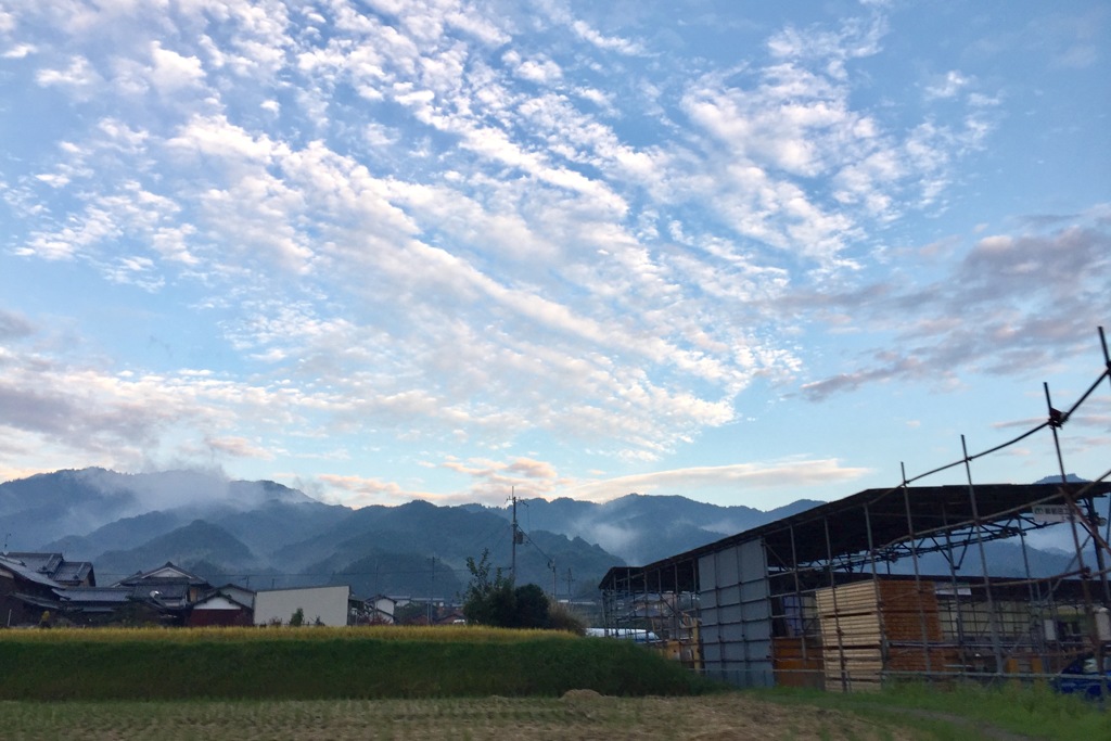 今日の写真：田舎の秋空