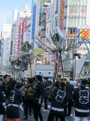 まとい練り歩き