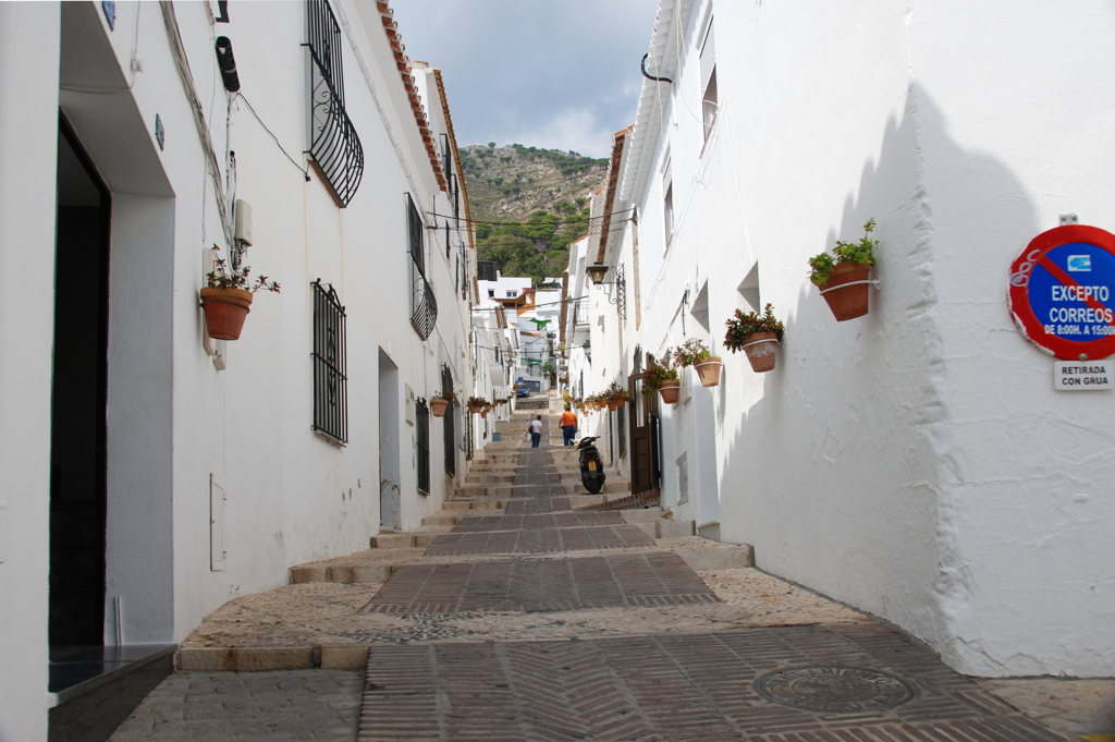 白い街　ミハス（スペイン）