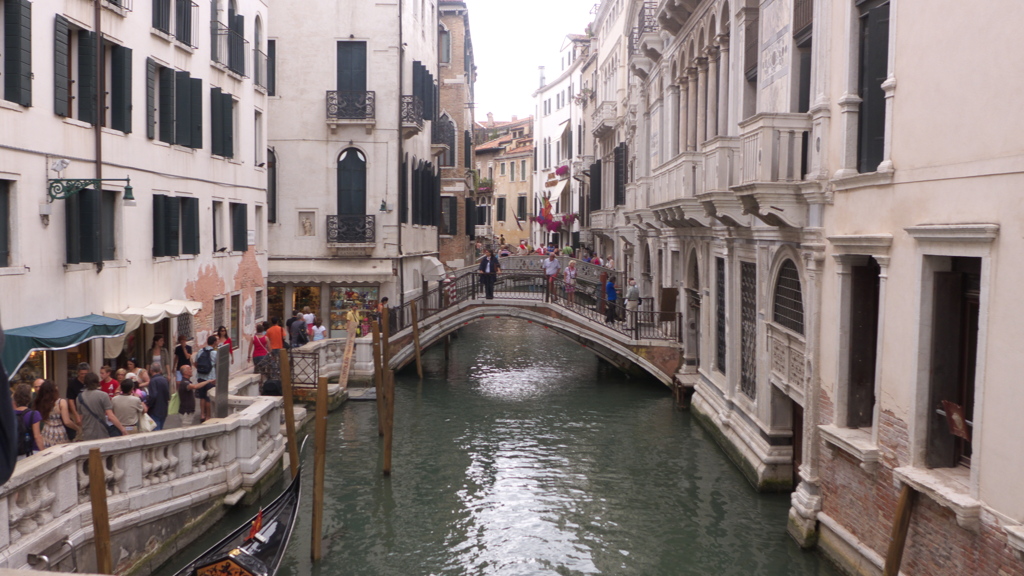 ベネチア　運河