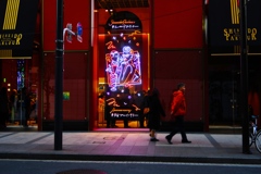 ディスプレー　２