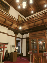 奈良ホテル正面入り口