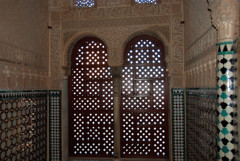 アルハンブラ宮殿　格子窓