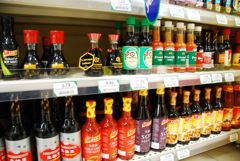 トルコ田舎町のスーパー