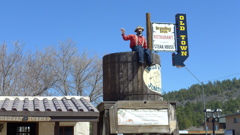 看板のオブジェ　アリゾナの田舎町