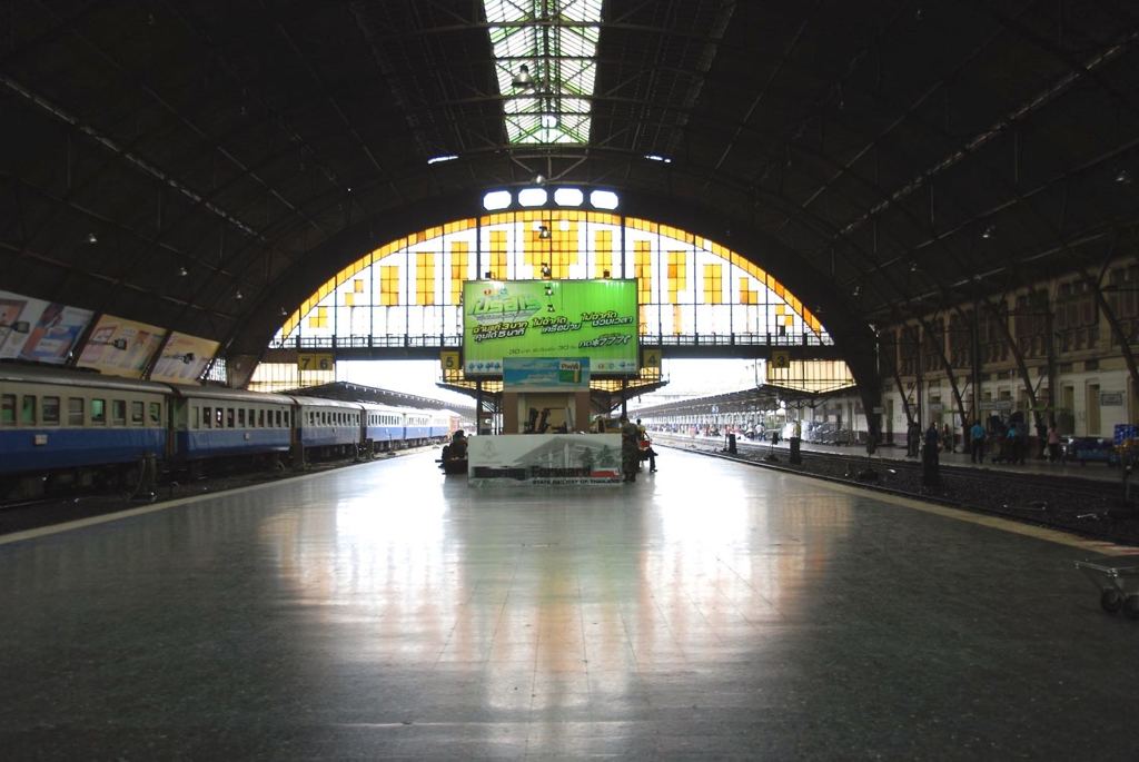 フワランポーン駅