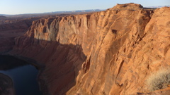 人の大きさわかります？　コロラド川