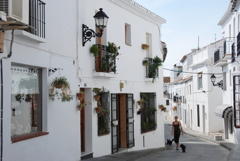 白い街　ミハス　４