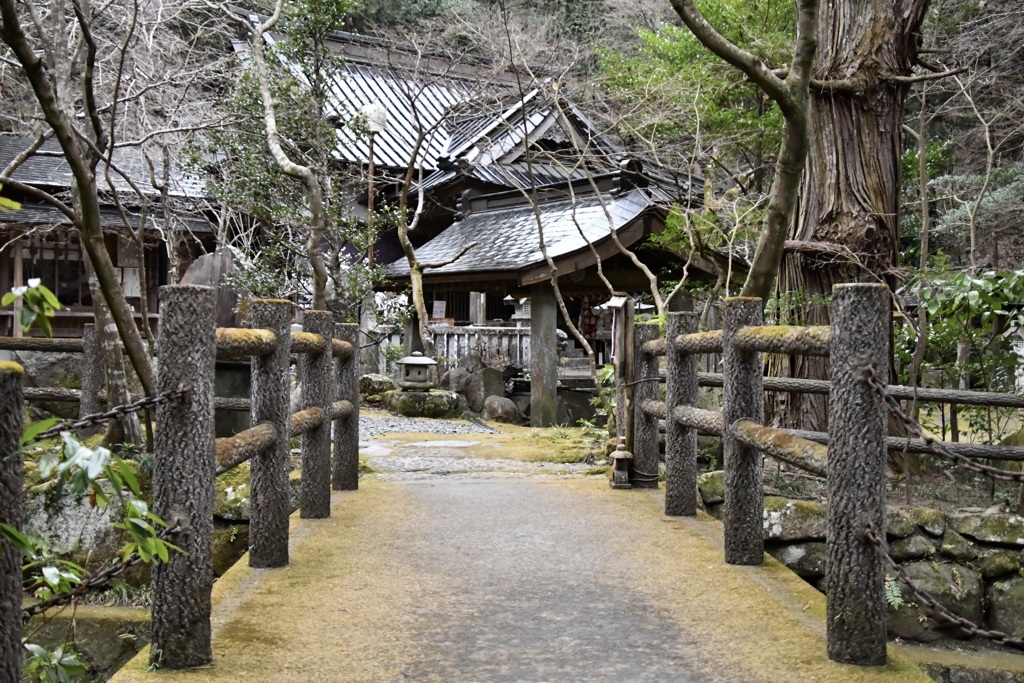 五所駒瀧神社