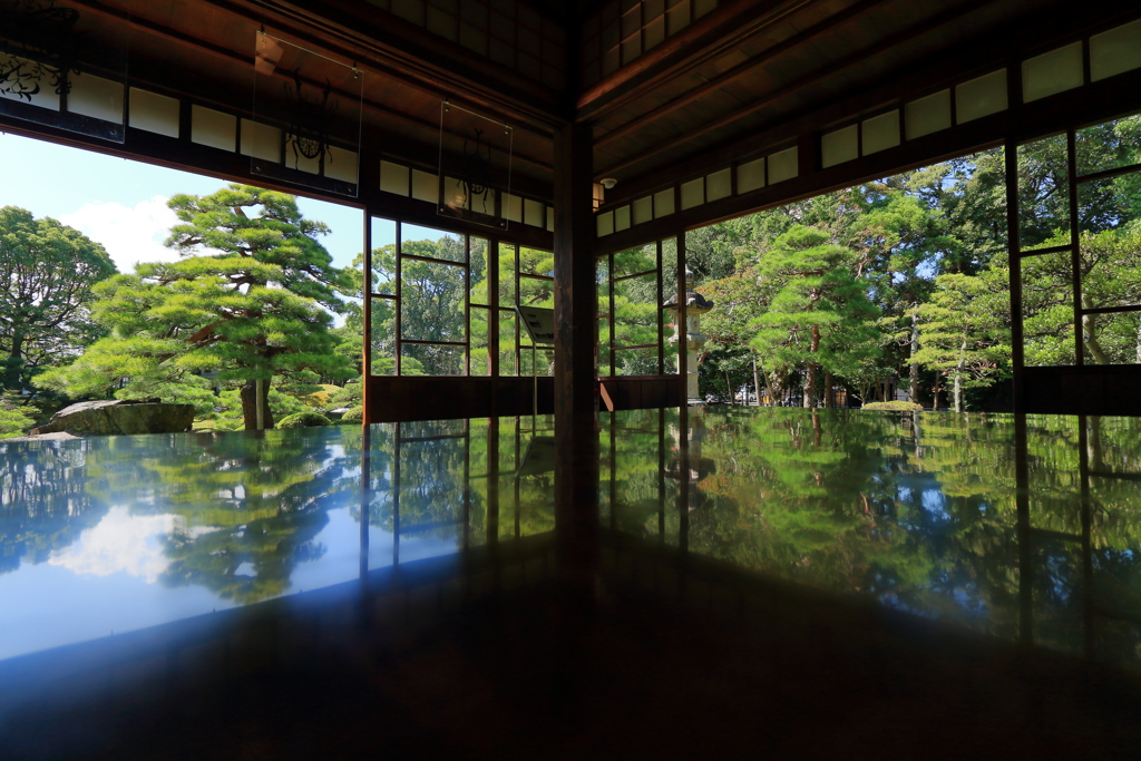 慶雲館庭園