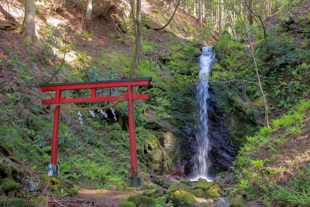 青龍の滝