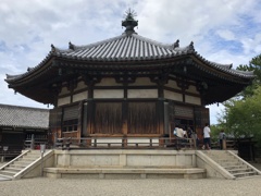 スマホで直球〜法隆寺夢殿