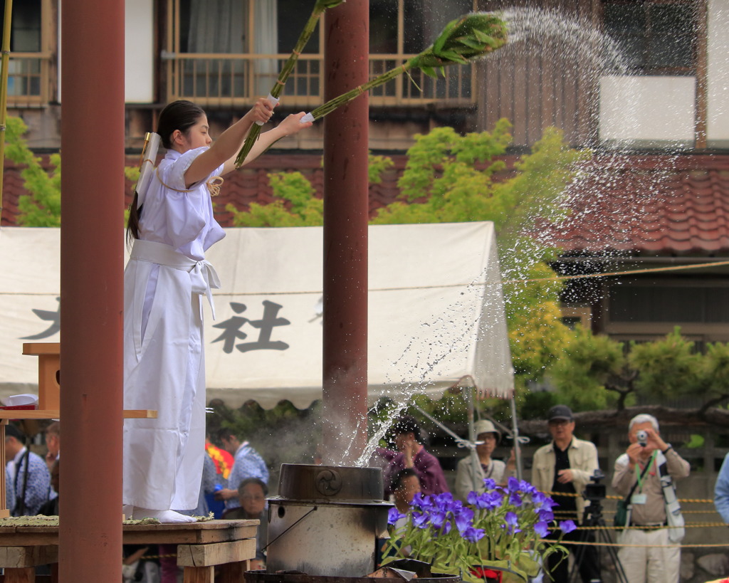 お田植祭⑦～御湯式