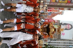 歌舞伎町神輿