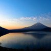 本栖湖　５月富士2