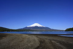 五月の山中湖