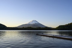 五月の精進湖