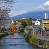 神社と富士山