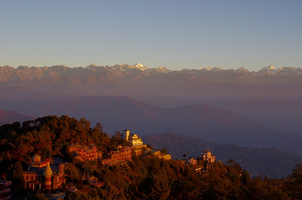ネパール／ナガルコット、ヒマラヤの朝