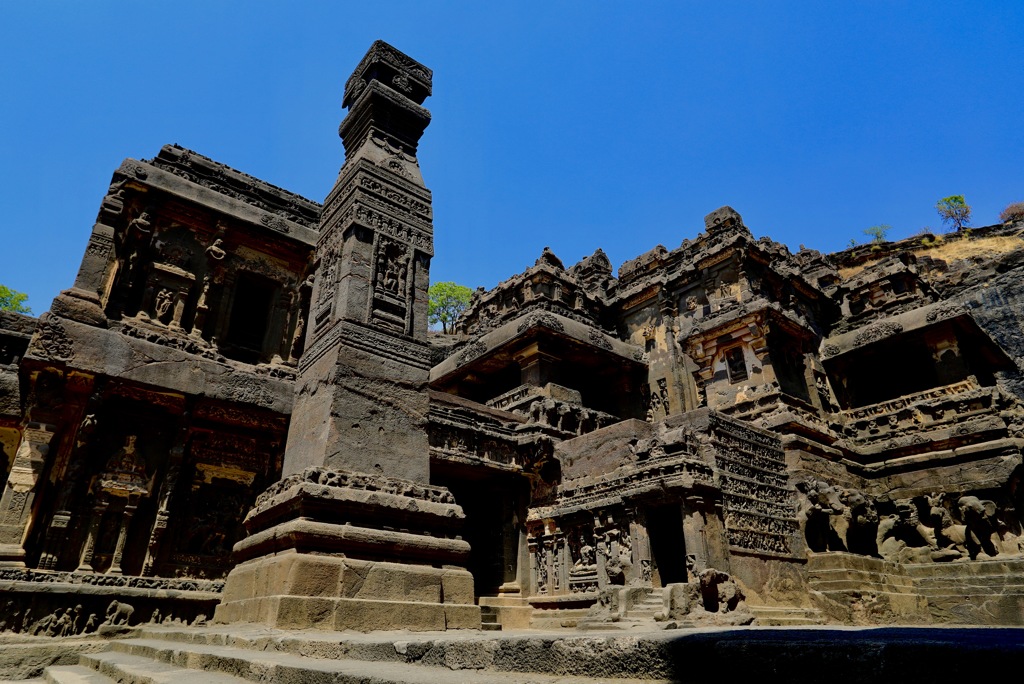 インド エローラ 石窟寺院 第16窟カイラーサナータ寺院 By K Takahata Id 写真共有サイト Photohito