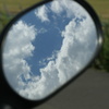鏡の中の空
